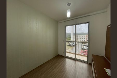 Sala de apartamento para alugar com 2 quartos, 59m² em Roselândia, Cotia
