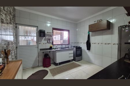 Casa à venda com 191m², 2 quartos e 1 vaga Casa à venda com 191m², 2 quartos e 1 vagaCozinha