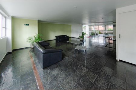 Apartamento à venda com 170m², 4 quartos e 2 vagas Apartamento à venda com 170m², 4 quartos e 2 vagasÁrea comum