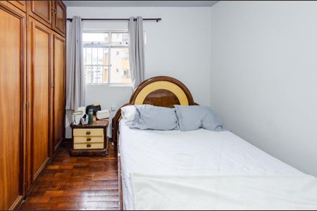 Apartamento à venda com 170m², 4 quartos e 2 vagas Apartamento à venda com 170m², 4 quartos e 2 vagasQuarto 2