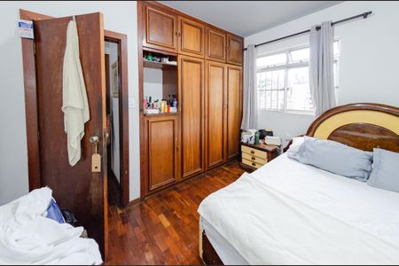 Apartamento à venda com 170m², 4 quartos e 2 vagas Apartamento à venda com 170m², 4 quartos e 2 vagasQuarto 2