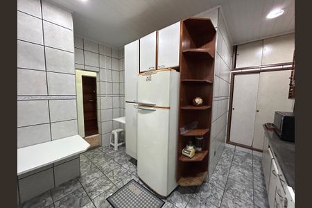 Casa à venda com 250m², 4 quartos e 5 vagasCozinha