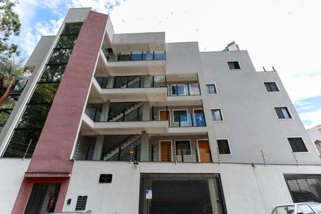 Apartamento para alugar com 45m², 2 quartos e sem vagaFachada do prédio + plaquinha