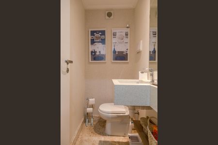 Apartamento à venda com 162m², 3 quartos e 3 vagasLavabo