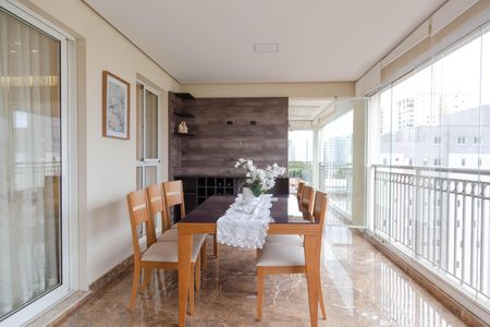 Apartamento à venda com 162m², 3 quartos e 3 vagasVaranda gourmet