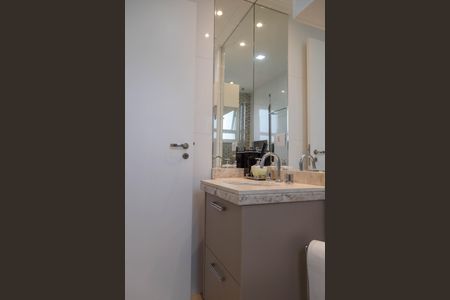 Apartamento à venda com 162m², 3 quartos e 3 vagasBanheiro da Suíte 2