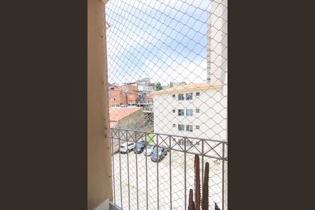 Sacada de apartamento para alugar com 2 quartos, 65m² em Jardim Santa Tereza, Carapicuíba