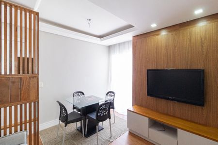 Sala de apartamento para alugar com 2 quartos, 65m² em Jardim Santa Tereza, Carapicuíba