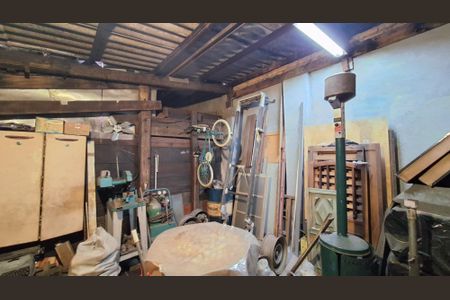 Casa à venda com 350m², 3 quartos e 10 vagas Casa à venda com 350m², 3 quartos e 10 vagasGaragem