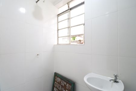 Casa à venda com 350m², 3 quartos e 10 vagasBanheiro da Suíte 2