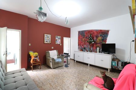 Casa à venda com 350m², 3 quartos e 10 vagasSala