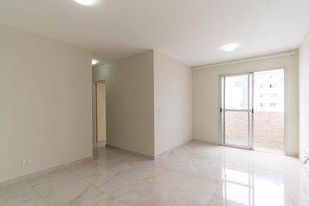 Sala de apartamento para alugar com 3 quartos, 63m² em Vila Divina Pastora, São Paulo