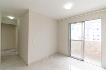 Sala de apartamento para alugar com 3 quartos, 63m² em Vila Divina Pastora, São Paulo