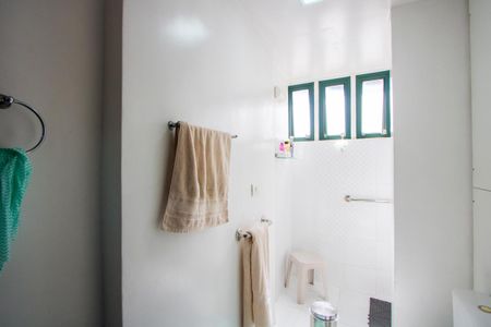 Apartamento para alugar com 176m², 4 quartos e 2 vagasBanheiro do quarto 1