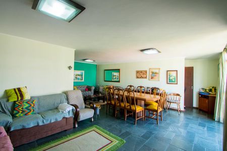 Sala de apartamento para alugar com 4 quartos, 176m² em Vila Bastos, Santo André