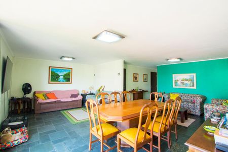 Apartamento para alugar com 176m², 4 quartos e 2 vagasSala