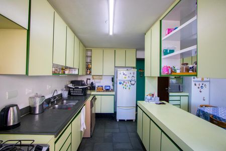 Apartamento para alugar com 176m², 4 quartos e 2 vagasCozinha