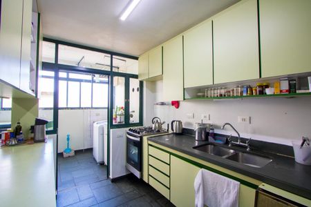 Apartamento para alugar com 176m², 4 quartos e 2 vagasCozinha