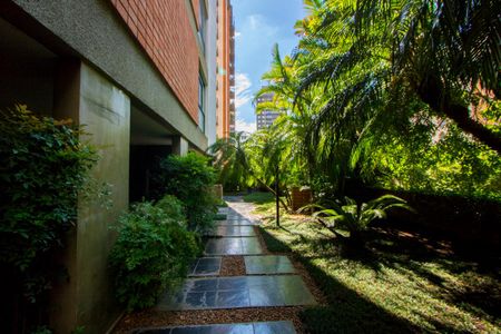 Apartamento para alugar com 176m², 4 quartos e 2 vagasÁrea comum