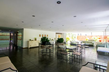 Apartamento para alugar com 176m², 4 quartos e 2 vagasÁrea comum - Salão de festas