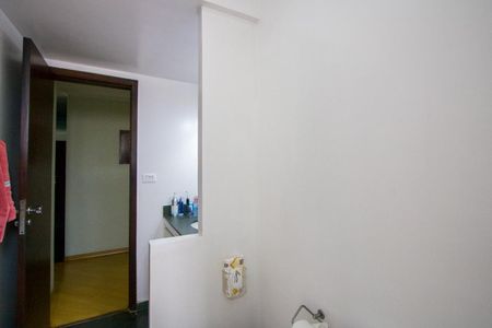 Apartamento para alugar com 176m², 4 quartos e 2 vagasBanheiro social
