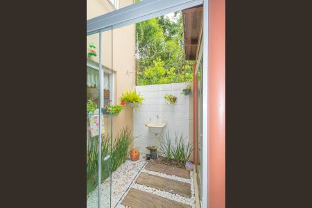 Casa de condomínio para alugar com 95m², 2 quartos e 1 vagaVaranda