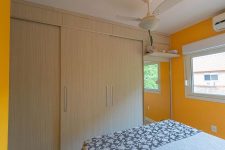 Quarto 1 de casa de condomínio para alugar com 2 quartos, 95m² em Rio Branco, Canoas