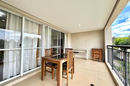 Apartamento à venda com 106m², 3 quartos e 2 vagasVaranda