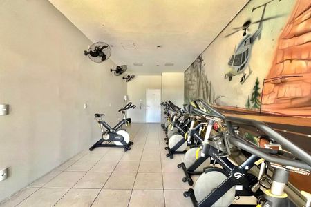 Apartamento à venda com 106m², 3 quartos e 2 vagasÁrea comum - Academia