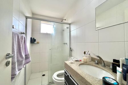Apartamento à venda com 106m², 3 quartos e 2 vagasBanheiro da Suíte