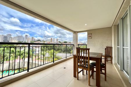 Apartamento à venda com 106m², 3 quartos e 2 vagasVaranda