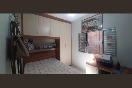 Casa à venda com 158m², 3 quartos e 2 vagasQuarto 2