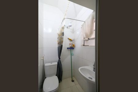 Banheiro de casa à venda com 1 quarto, 151m² em Nova Gerti, São Caetano do Sul