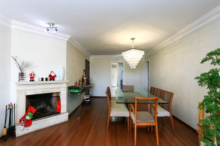 Apartamento à venda com 150m², 3 quartos e 3 vagasSala 