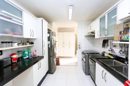 Apartamento à venda com 150m², 3 quartos e 3 vagascozinha