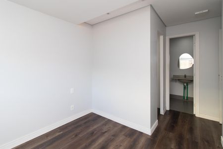 Quarto 2 de apartamento para alugar com 2 quartos, 60m² em Glória, Porto Alegre