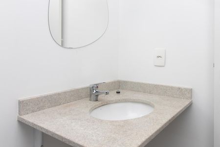 Apartamento para alugar com 60m², 2 quartos e 1 vagaBanheiro do Quarto 2