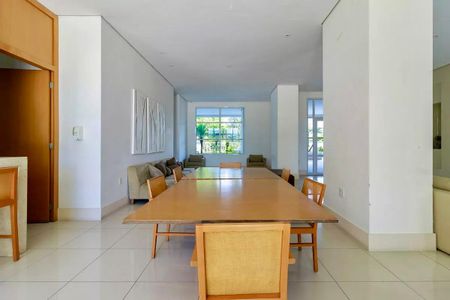 Apartamento à venda com 65m², 2 quartos e 1 vaga Apartamento à venda com 65m², 2 quartos e 1 vagaSalão de Festas Adulto