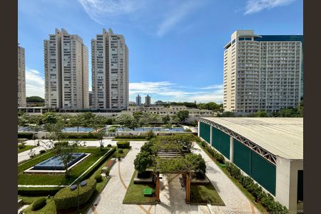 Apartamento à venda com 65m², 2 quartos e 1 vaga Apartamento à venda com 65m², 2 quartos e 1 vagaVista Suíte