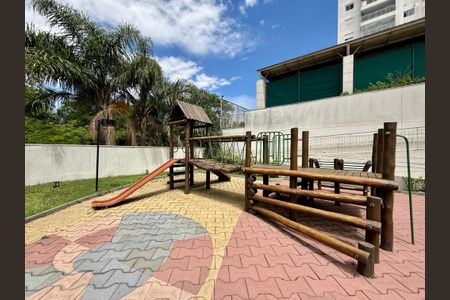 Apartamento à venda com 65m², 2 quartos e 1 vaga Apartamento à venda com 65m², 2 quartos e 1 vagaPlayground