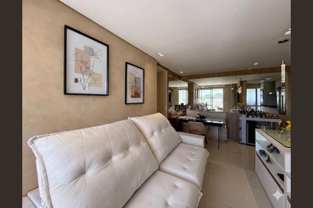 Apartamento à venda com 65m², 2 quartos e 1 vaga Apartamento à venda com 65m², 2 quartos e 1 vagaSala