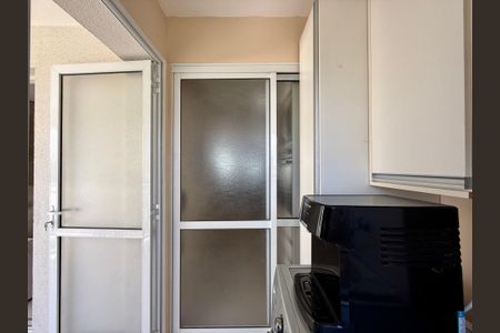 Apartamento à venda com 65m², 2 quartos e 1 vaga Apartamento à venda com 65m², 2 quartos e 1 vagaÁrea de Serviço