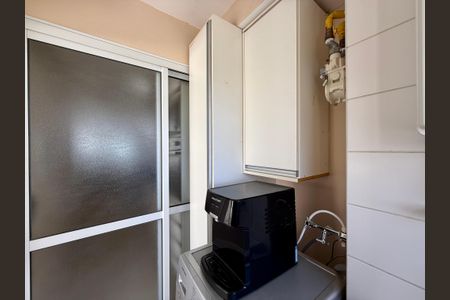 Apartamento à venda com 65m², 2 quartos e 1 vaga Apartamento à venda com 65m², 2 quartos e 1 vagaÁrea de Serviço