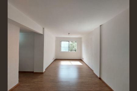 Apartamento para alugar com 69m², 3 quartos e 1 vagaSala