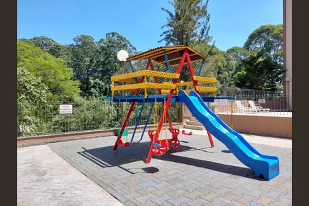 Apartamento para alugar com 69m², 3 quartos e 1 vagaÁrea comum - Playground