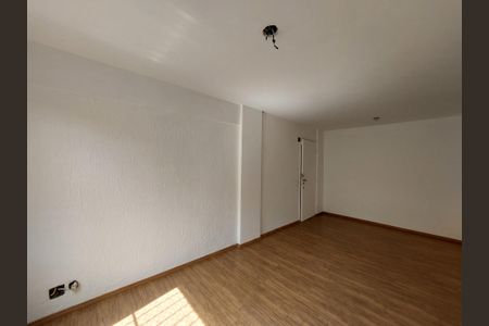 Sala de apartamento para alugar com 3 quartos, 69m² em Jardim Taquaral, São Paulo