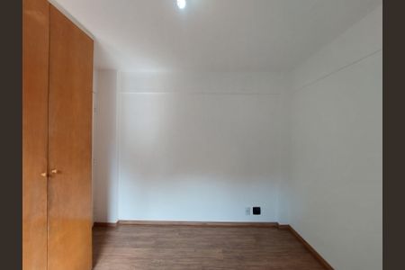 Apartamento para alugar com 69m², 3 quartos e 1 vagaQuarto 2