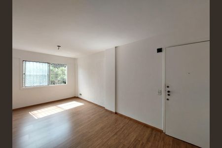 Sala de apartamento para alugar com 3 quartos, 69m² em Jardim Taquaral, São Paulo