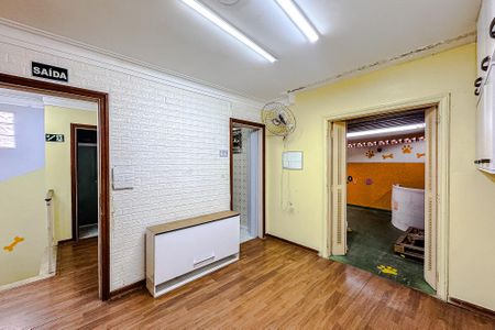 Casa à venda com 280m², 3 quartos e 1 vagaQuarto 1 - Suíte