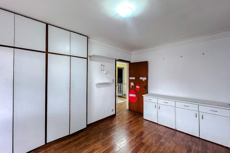 Casa à venda com 280m², 3 quartos e 1 vagaQuarto 2